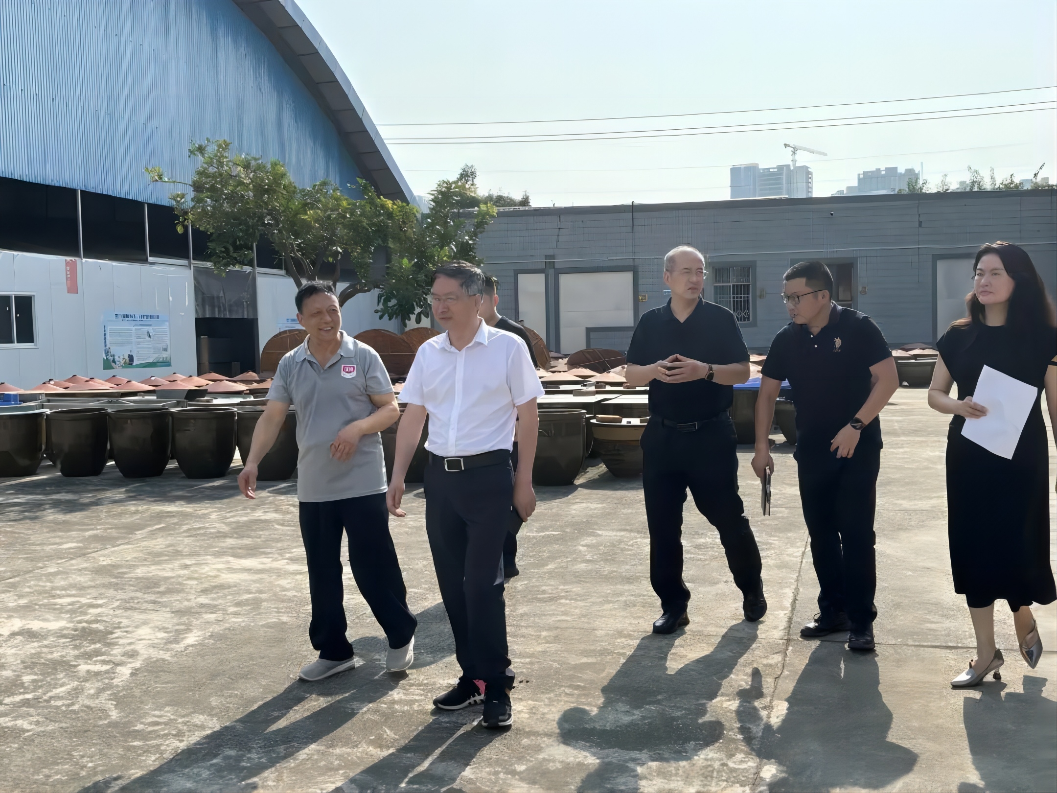 德陽發(fā)展集團黨委書記、董事長張星明赴商投集團專題調(diào)研食品飲料板塊業(yè)務工作